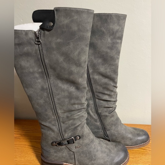 Rieker Fabrizia Tall Boot - Size 39 - Picture 3 of 4